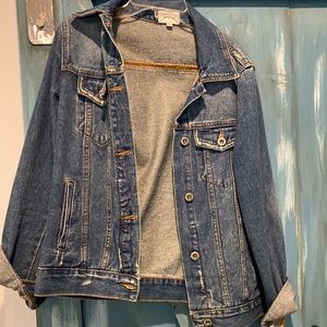 Like new womens Jean jacket